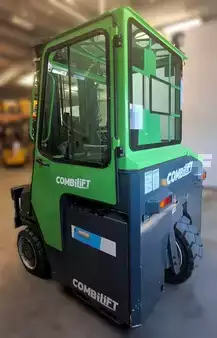 Carrelli elettrici 3 ruote 2025  Combilift CBE 4000 (5)