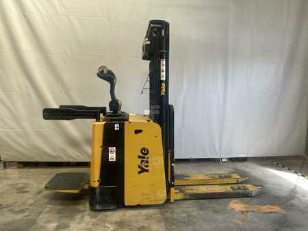 Pallet Stackers 2017  Yale ms15x (5)
