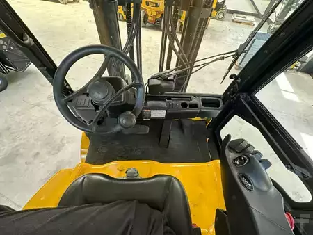 Electric - 4 wheels 2013  Yale ERP40VM E2370 (15)