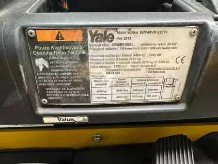 Electric - 4 wheels 2013  Yale ERP40VM E2370 (5)