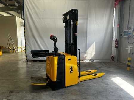 Elektro 4 Rad 2015  Yale MS12X (1)