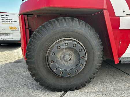 Chariots élévateurs diesel 2010  Kalmar DCD 200-12 LB (4)