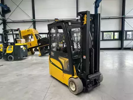 Elektryczne 4-kołowe 2021  Yale ERP20VT LWBE2630 (13)