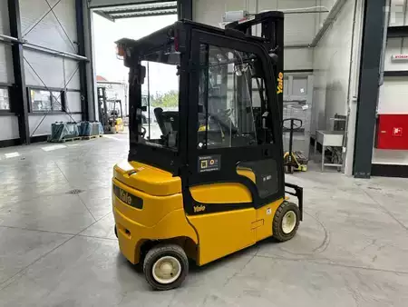Carrelli elettrici 4 ruote 2019  Yale ERP20VF MWB2130 (12)