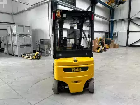 Carrelli elettrici 4 ruote 2019  Yale ERP20VF MWB2130 (13)