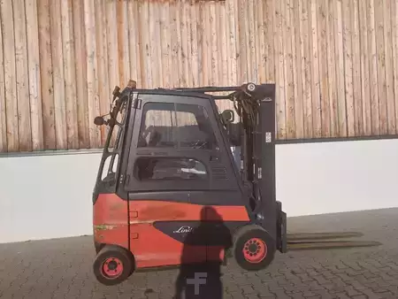 Elektro 4 Rad 2018  Linde E 30 Triplex Doppelzusatzhydraulik (6)