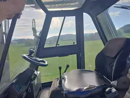 Dieseltrukki 2003  Linde H 80 / 900 Zinkenverstellgerät (10)