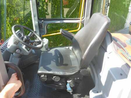 Dieselový VZV 2006  Kalmar DCE 120-6 (3)