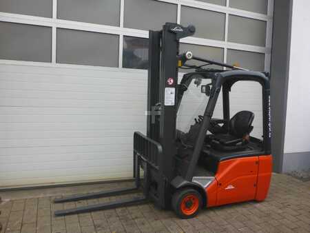 Elektro 3 Rad 2011  Linde E16 C (1)