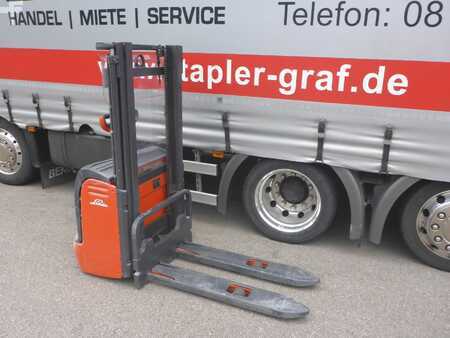 Hochhubwagen 2007  Linde L12 (2)