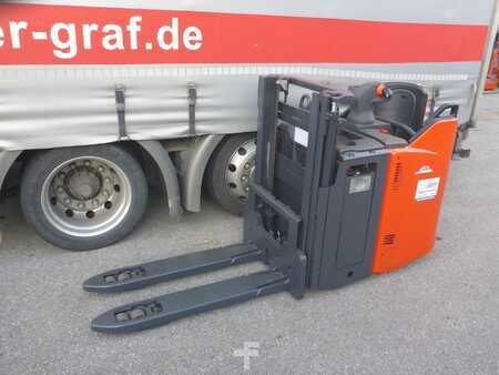 Ruční vysokozdvižný vozík 2019  Linde D12 SP (5)