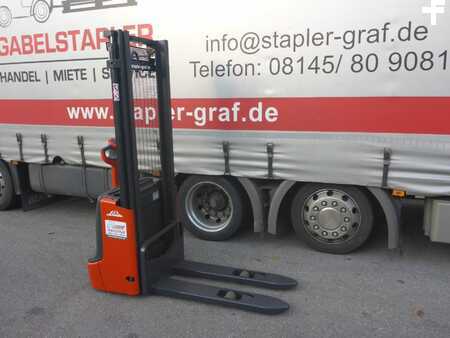 Hochhubwagen  Linde L12 (2)