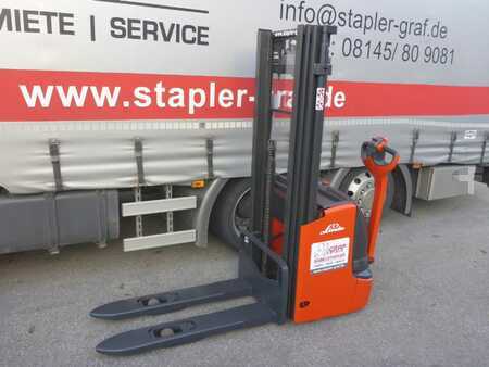 Hochhubwagen  Linde L12I (4)