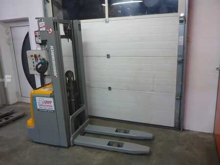 Hochhubwagen  Jungheinrich EJC 214 (2)