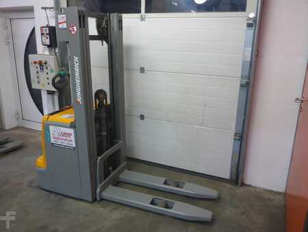 Hochhubwagen  Jungheinrich EJC 214 (2)