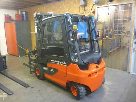 Elektro 4 Rad  Linde E30 (2)