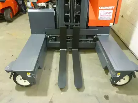 Fyrvägstruck 2019  Combilift C2500 (5)