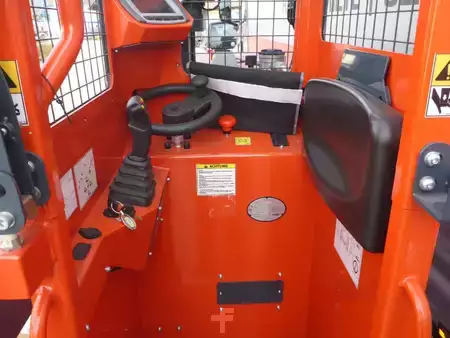 Fyrvägstruck 2023  Combilift C2500 STE (3)