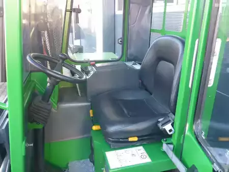 Four-way trucks 2008  Combilift C3000 (3)