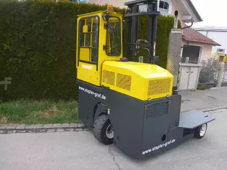 Four-way trucks 2019  Combilift C3000 (6)
