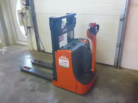 Hochhubwagen 2021  Linde D08 (1)