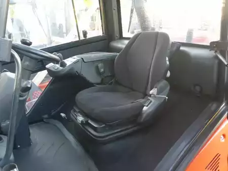 Empilhador a gás 2012  Linde H45T (3)