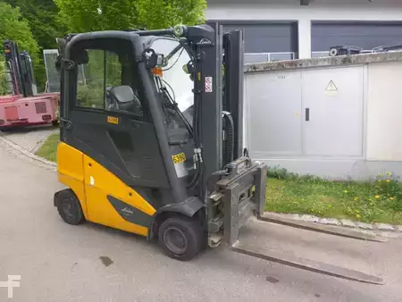 Carrelli elevatori diesel 2019  Linde H18D (4)