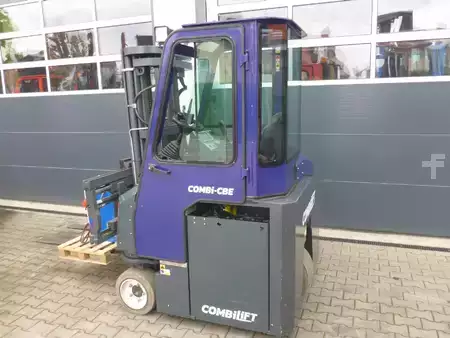 Chariots multidirectionnels 2021  Combilift CBE3000 (2)