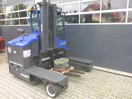 Chariots multidirectionnels 2017  Combilift C4000 ET (4)
