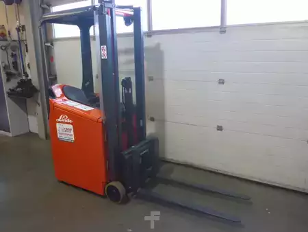 3-wiel elektrische heftrucks 2013  Linde E10 (3)