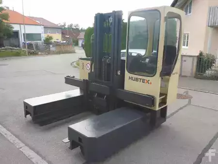 Vierwegestapler 2005  HUBTEX MQ30 (1)