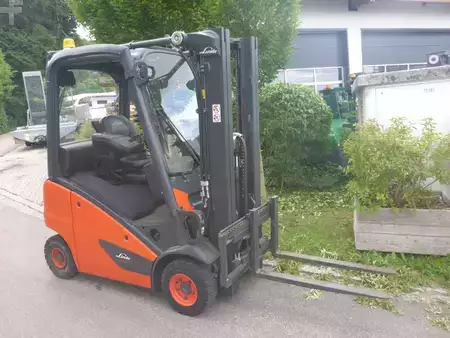 Empilhador diesel 2019  Linde H16 D (5)