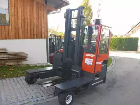 Empilhador Quatro caminhos 2005  Combilift C4000 (1)