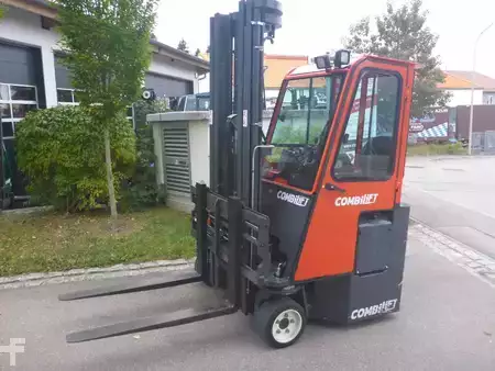 Vierwegestapler  Combilift C3000 CB (1)