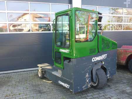 Four-way trucks 2022  Combilift C4000 (2)