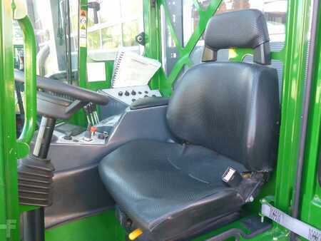 Four-way trucks 2022  Combilift C4000 (4)