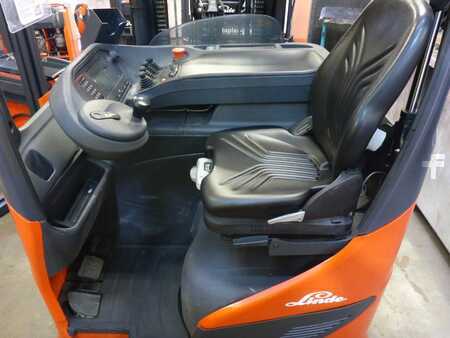 Chariots à mât rétractable 2018  Linde R12 B (2)