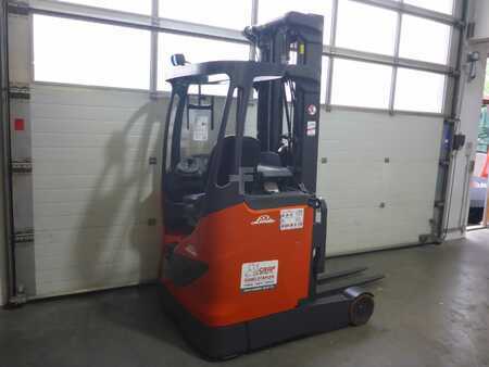 Chariots à mât rétractable 2018  Linde R12 B (4)