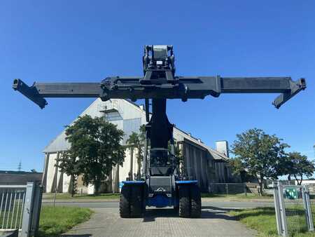 Reachstackers 2012  Linde C4531TL (6)