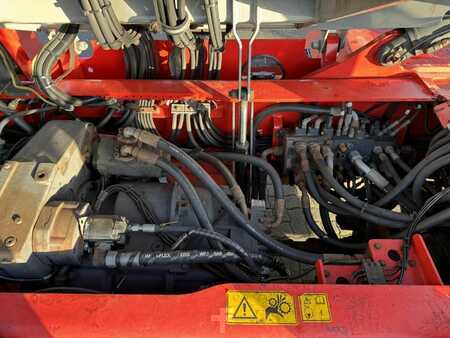 Dieselový VZV 2008  Kalmar DCE90-6 (9)