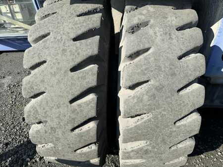 Reachstackers 2005  Kalmar DRF450-60S5K (7)