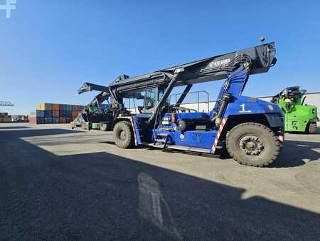 Reachstacker  Kalmar DRG420-60S5 (4)