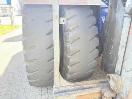 Carrelli elevatori diesel 2008  SMV Konecranes SMV52-1200B (6)