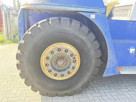 Carrelli elevatori diesel 2008  SMV Konecranes SMV52-1200B (7)