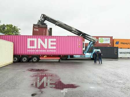 Reachstacker 2002  SMV Konecranes SC4127TA5 (6)