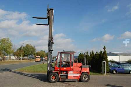 Dieselstapler  Kalmar DCD80-6 (2)