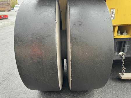 Reachstacker 2022  Hyster RS46-33XD-62 (7)