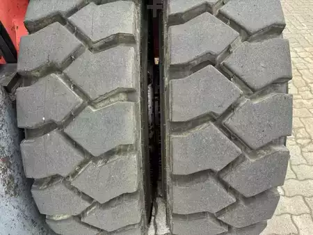 Dieselstapler 2001  SMV Konecranes SL13.6-600A (7)