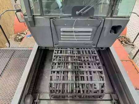 Reachstacker 2007  Linde C4535TL5 (7)