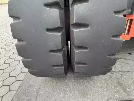 Reachstacker 2007  Linde C4535TL5 (8)